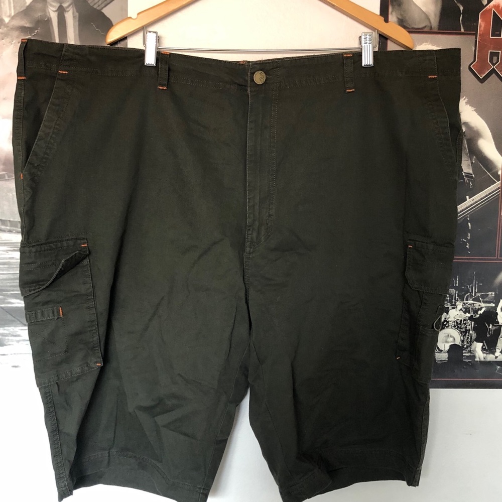 wenven brand new nwt green army shorts